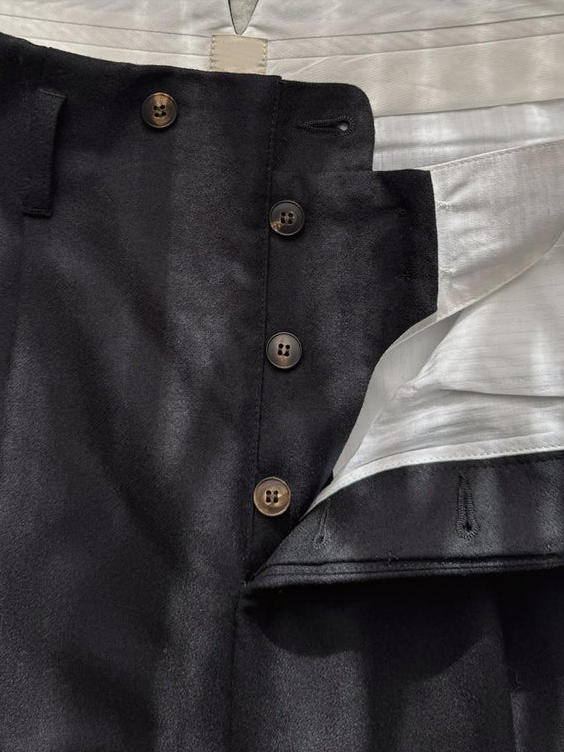 THE TAILORED PLEATED TROUSERS mysite